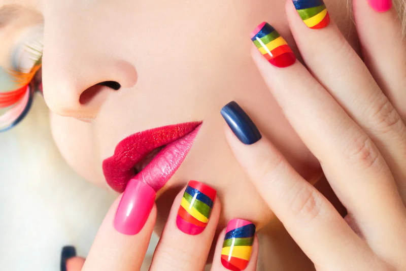 couleurs vernis tendance été 2025